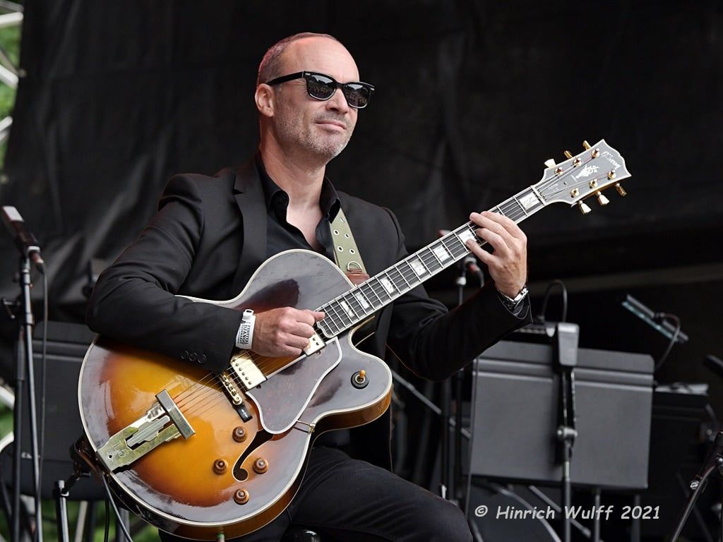 ROCKY GRESSET TRIO