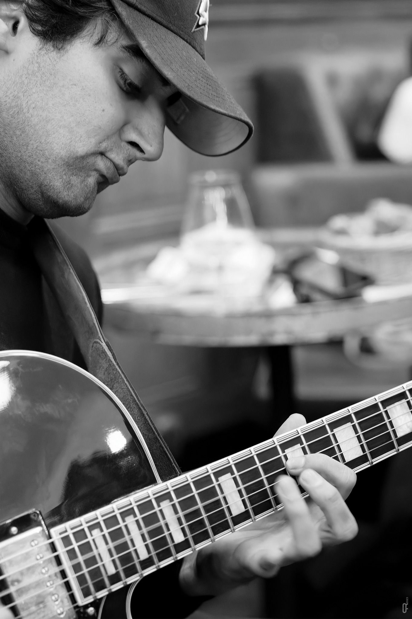 HUGO GUEZBAR TRIO
